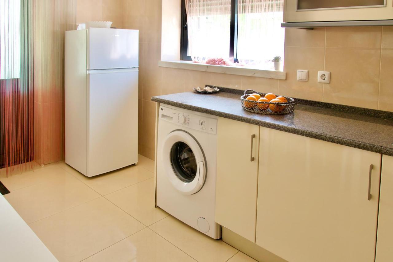 Edificio Tomas 1 Appartement Ferragudo  Buitenkant foto