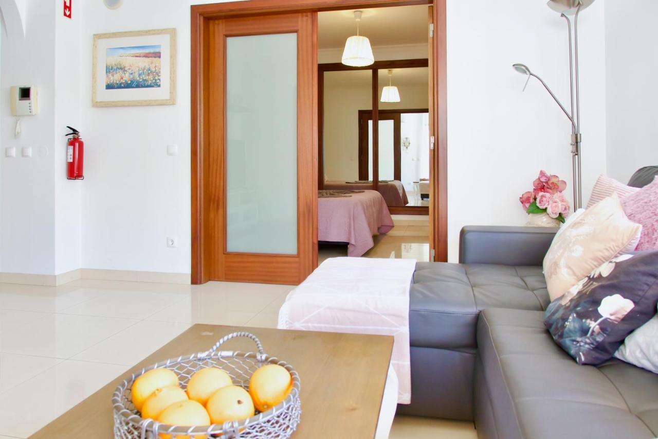 Edificio Tomas 1 Appartement Ferragudo  Buitenkant foto